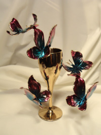 Un Wine'D by Ron & Sheila Ruiz
